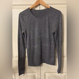 Lululemon gray Women's Long Sleeve Top